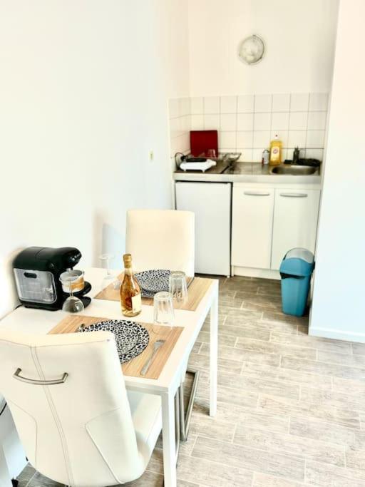 Superbe Appartement Tres Calme Et Confortable Реймс Экстерьер фото