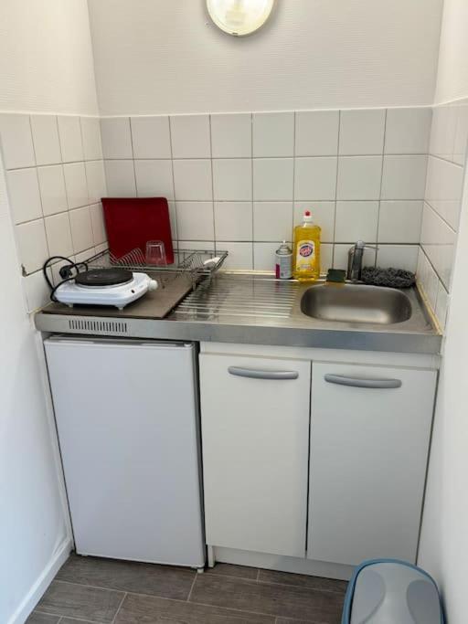 Superbe Appartement Tres Calme Et Confortable Реймс Экстерьер фото