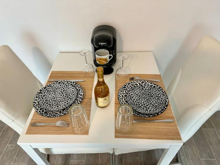 Superbe Appartement Tres Calme Et Confortable Реймс Экстерьер фото